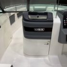 2025-chaparral-310-osx-cockpit-cabin-door