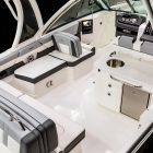 2025-chaparral-310-osx-cockpit-seating