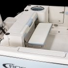 2025-robalo-r257-transom-bench-1