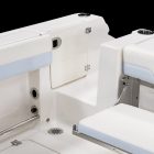 2025-robalo-r257-walk-through-transom-door