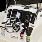 2026-robalo-r180-studio-helm-dash