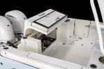 2026 Robalo R257 Dual Console - Image 22