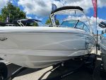 2024 Chaparral 23 Surf - Image 2