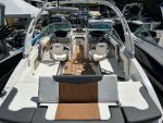 2024 Chaparral 23 Surf - Image 6