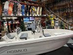 2026 Robalo R160 - Image 2
