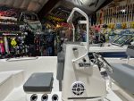 2026 Robalo R160 - Image 3
