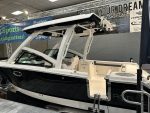 2026 Robalo R257 Dual Console - Image 24
