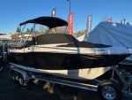 2026 Robalo R207 - Image 2