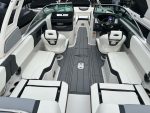 2023 Chaparral 250 OSX - Image 17