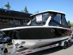 2026 Robalo R257 Dual Console - Image 3