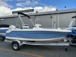 2026 Robalo R160