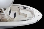 2026 Robalo R200 - Image 6