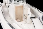 2025 Robalo R230 - Image 8