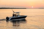 2025 Robalo R230 - Image 12