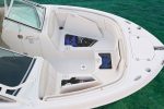 2023 Robalo R247 Dual Console - Image 7
