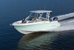 2023 Robalo R247 Dual Console - Image 19