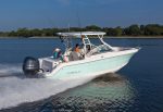 2023 Robalo R247 Dual Console - Image 20