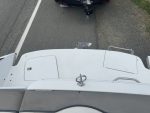 2002 Cobalt 226 - Image 9