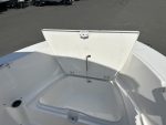 2016 Robalo R180 - Image 14