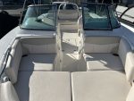 2016 Robalo R207 - Image 19