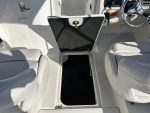 2016 Robalo R207 - Image 16