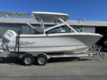 2027 Robalo R237 Dual Console - Image 7