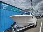 2027 Robalo R237 Dual Console - Image 5