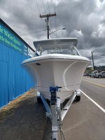 2027 Robalo R237 Dual Console - Image 4