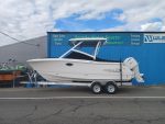 2027 Robalo R237 Dual Console